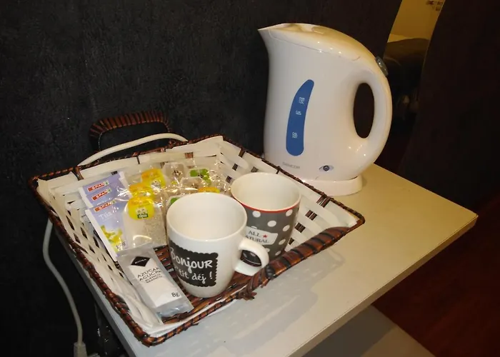 Centro ゲストハウス 2*